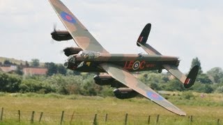 GIANT 16 SCALE RC AVRO LANCASTER 17ft SPAN  MWM WARBIRDS MODEL AIRCRAFT SHOW BARTONS POINT  2012 [upl. by Millur]