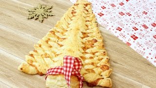 ALBERO DI NATALE al formaggio  ricetta veloce con pasta sfoglia  Christmas Tree Of Puff Pastry [upl. by Aoht453]