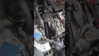 How to replace alternator on 2006 kia sedona [upl. by Beckman]