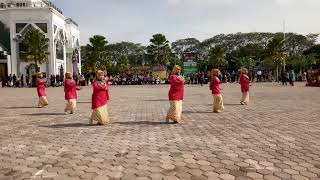 Tari Melayu Sungai Kapuas Indonesia Kalimantan Barat [upl. by Enirhtak]