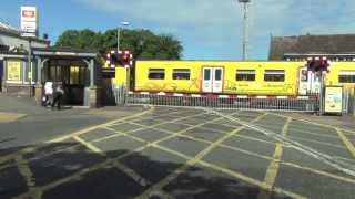 Birkdale Level Crossing [upl. by Yantruoc]